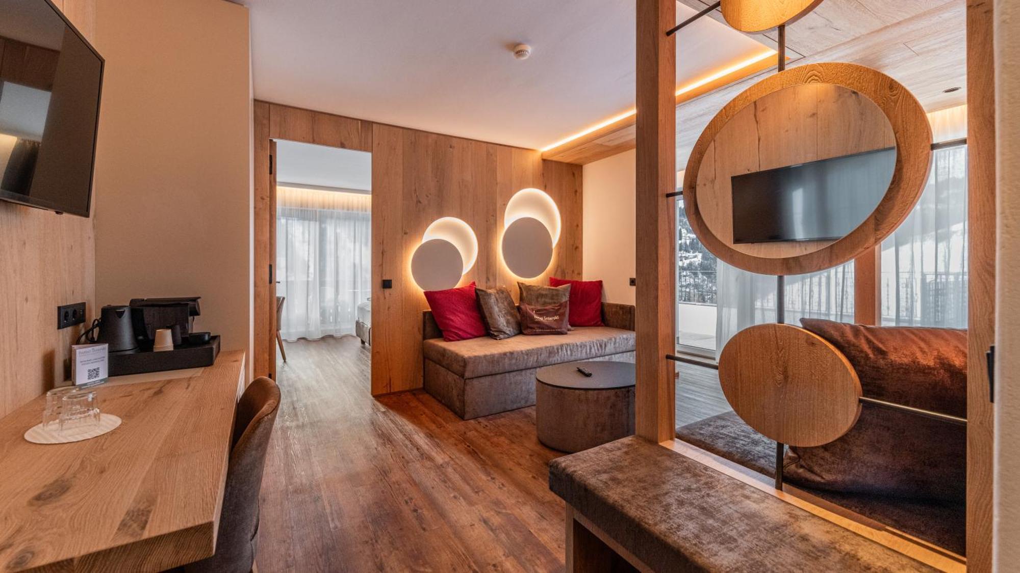 Hotel Interski Santa Cristina Val Gardena Εξωτερικό φωτογραφία